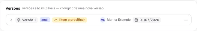A seção "Versões" de um orçamento, com a versão atual recolhida.