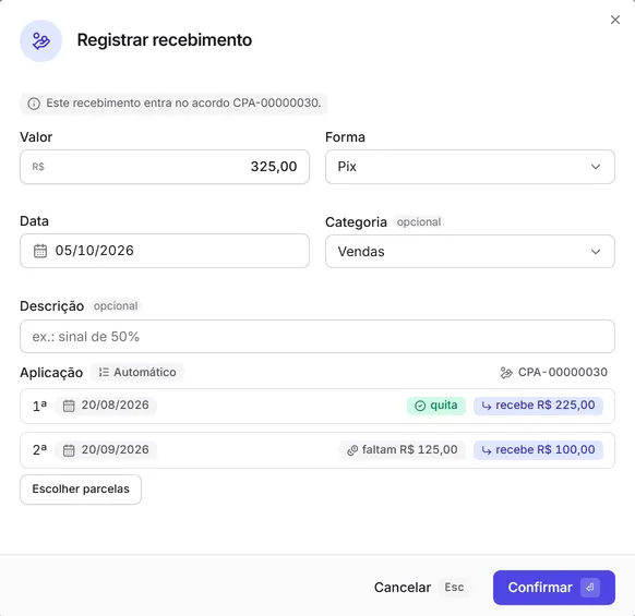 A janela "Registrar recebimento" preenchida e a Aplicação em Automático: a 1ª parcela quitada e R$ 100,00 na 2ª.